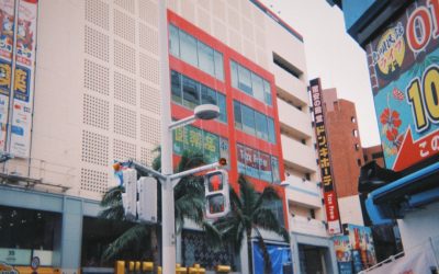 Descubre los Gigantes del Comercio Mundial en 2025