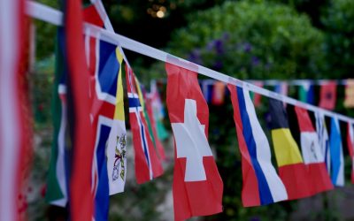 Tradiciones de Cumpleaños Globales: Un Viaje Cultural