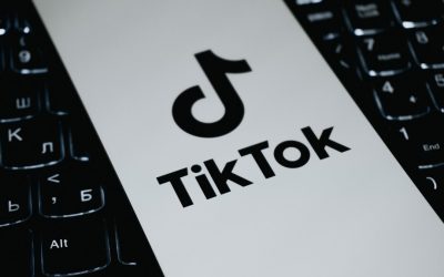 Conviértete en un Influencer de TikTok en 2025: Tu Guía Definitiva para el Éxito Digital