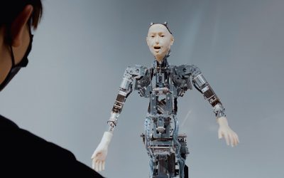 La Inteligencia Artificial en 2025: Redefiniendo el Futuro del Trabajo y las Habilidades Esenciales