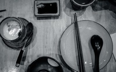 Explorando el Mundo a Través del Paladar: Tu Guía Definitiva de Viajes Gastronómicos en 2026