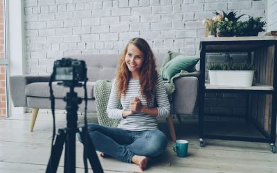 Cómo Convertirse en un Influencer Exitoso en 2026: Claves para Dominar YouTube, Instagram, TikTok y Facebook