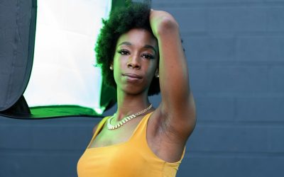 Cómo Convertirse en un Influencer Exitoso en 2026: Guía para YouTube, Instagram, TikTok y Facebook