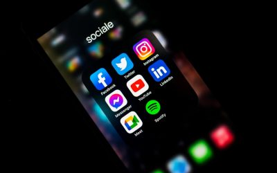 Cómo Convertirse en un Influencer Exitoso en 2026: Estrategias Clave para YouTube, Instagram, TikTok y Facebook