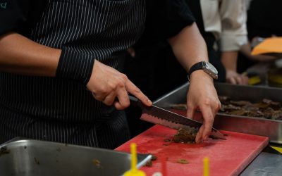 Explorando el Mundo a Través del Paladar: Las Mejores Ciudades y Consejos Gastronómicos para 2026