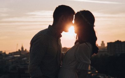 Compatibilidad Astrológica en el Amor: Más Allá del Signo Solar ✨