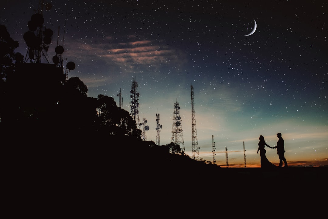 descifrando-el-cosmos-la-compatibilidad-astrol-gica-y-las-relaciones-modernas-1784020495820