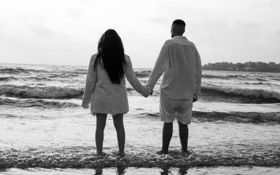 Descifrando la Compatibilidad Zodiacal: Tu Guía Astrológica para Relaciones Armoniosas en 2026