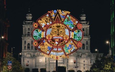 Compatibilidad Astrológica: Descifrando las Conexiones del Alma a Través de las Estrellas