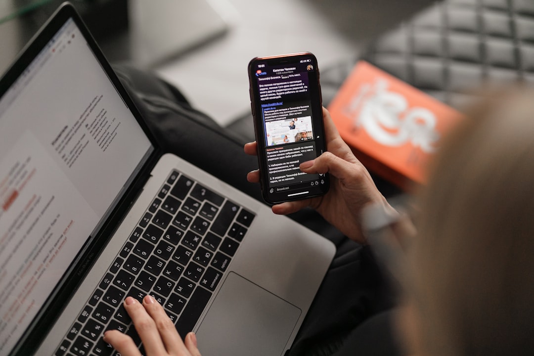 convi-rtete-en-un-influencer-exitoso-en-2026-estrategias-clave-para-youtube-instagram-y-tiktok-1786158886451