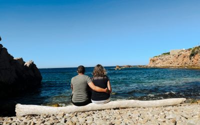 Descifrando el Amor Cósmico: Guía Completa de Compatibilidad Astrológica en 2026