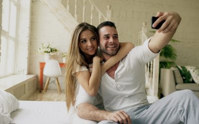Descifrando el Amor: La Compatibilidad Astrológica en las Relaciones Modernas